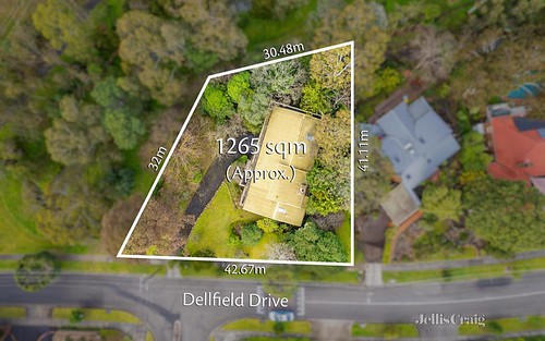 82 Dellfield Dr, Templestowe Lower VIC 3107
