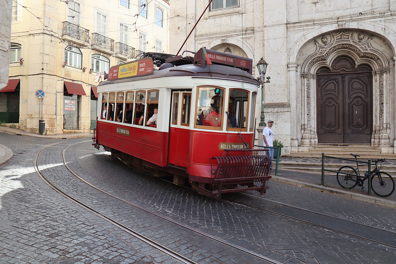 Lisbon<br/>© <a href="https://flickr.com/people/66638897@N04" target="_blank" rel="nofollow">66638897@N04</a> (<a href="https://flickr.com/photo.gne?id=52322102445" target="_blank" rel="nofollow">Flickr</a>)