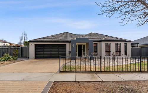 4 Angell Place, Banks ACT