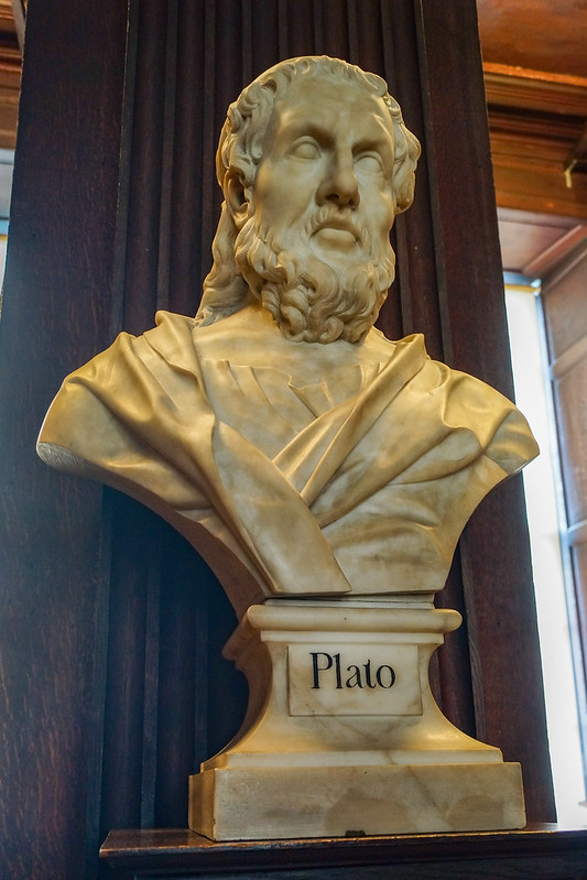 Plato<br/>© <a href="https://flickr.com/people/138177073@N04" target="_blank" rel="nofollow">138177073@N04</a> (<a href="https://flickr.com/photo.gne?id=52347064945" target="_blank" rel="nofollow">Flickr</a>)