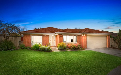 16 Chardonnay Place, Hoppers Crossing VIC 3029