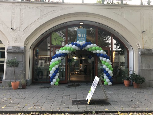 Balloon Arch 7m Opening Pop Up Breakfast Club Alpro Hofbogen Rotterdam