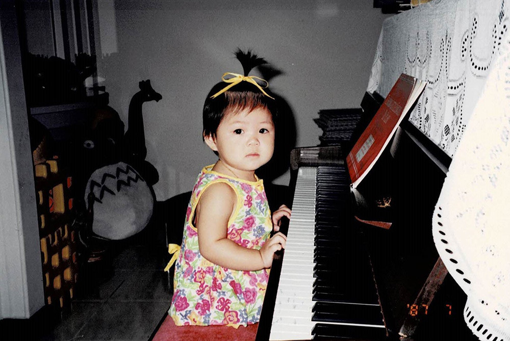 新聞照片-台南女孩Queeny昆霓，從幼稚園開始接觸各種樂器展露音樂天賦。（17LIVE_提供）
