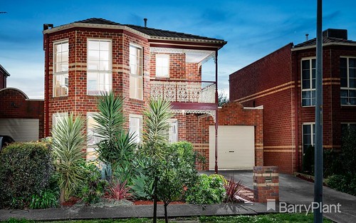 35 Island Place, Mill Park VIC 3082