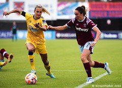 Lisa Evans (West Ham); Nathalie Björn (Everton)