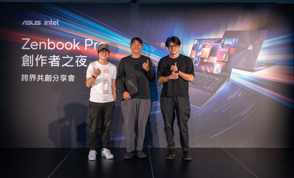 華碩邀請電影導演許智彥、音樂製作人余佳倫及叁式創意總監曾煒傑一同分享以Zenbook Pro 16X OLED共創實驗作品【21天】的使用體驗。