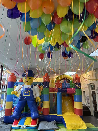 Heliumballonnen OBS De Vierambacht Rotterdam
