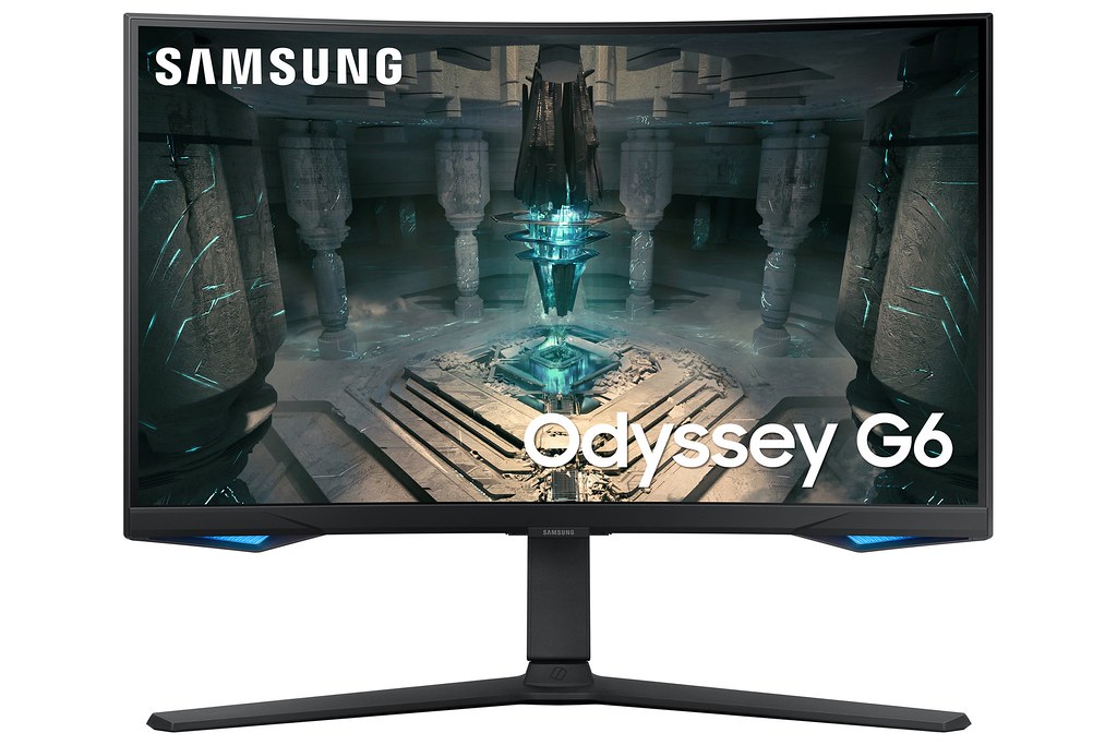 【新聞照片3】Odyssey G6 1000R曲面電競螢幕  240Hz畫面更新頻率所向披靡