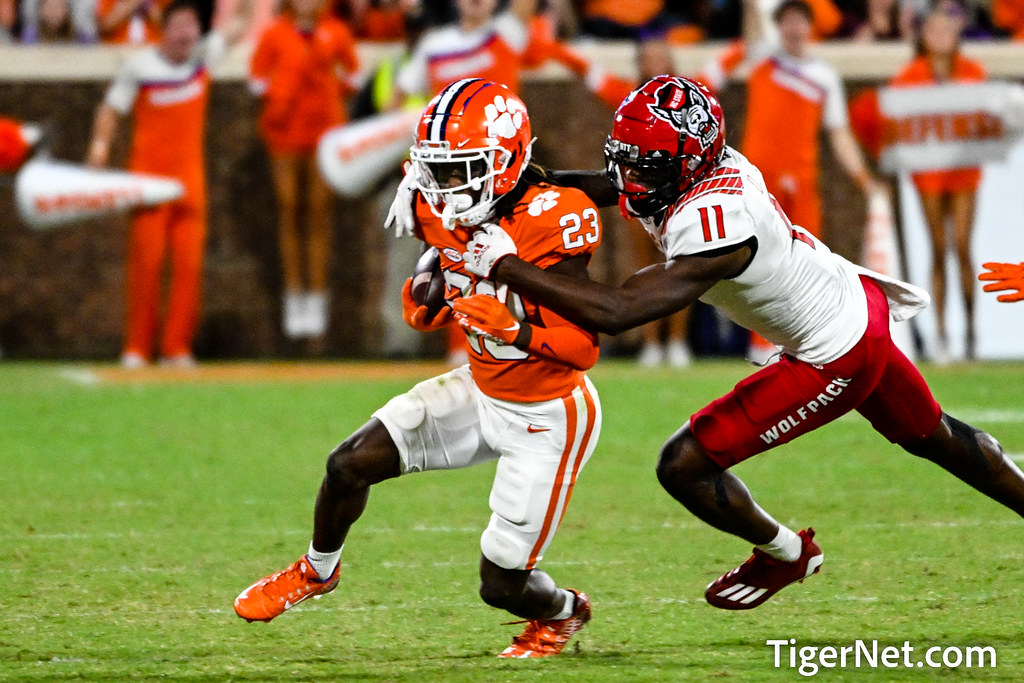 Clemson Football Photo of torianopridejr and NC State