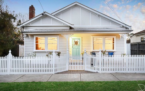 34 Glamis Rd, West Footscray VIC 3012