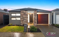 6 Newcastle Drive, Officer VIC