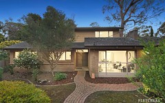 8 Deanswood Road, Forest Hill VIC