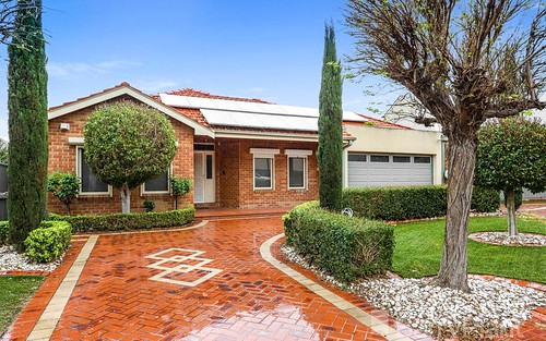 17 Wings Wy, Attwood VIC 3049