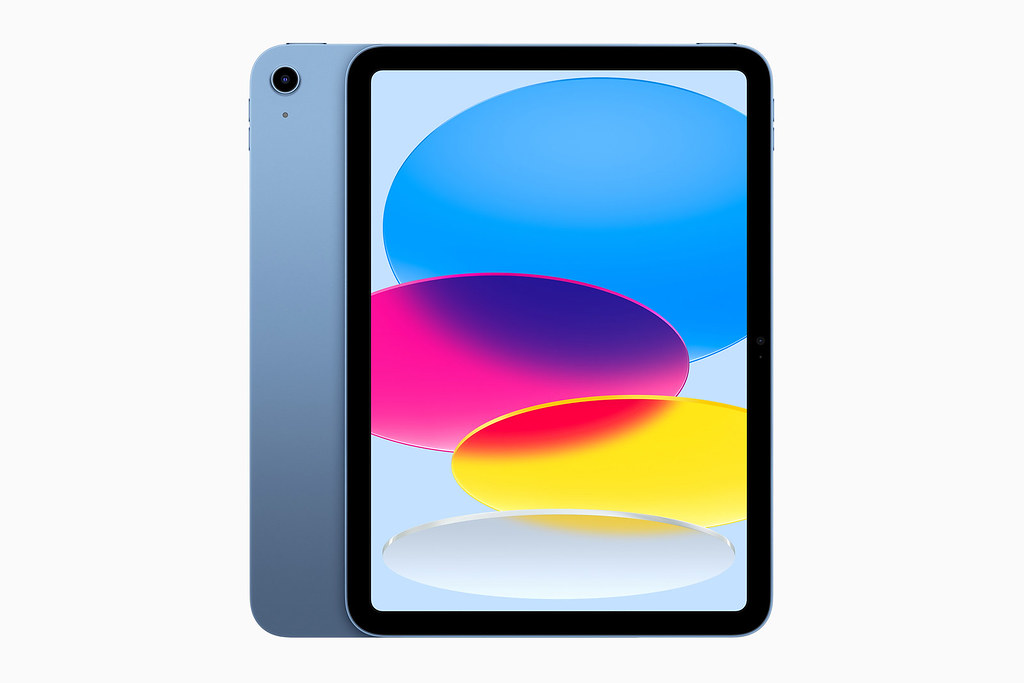 Apple-iPad-10th-gen-blue-2up-221018