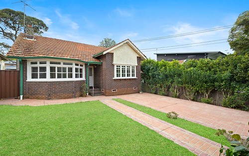 21 Thorn St, Ryde NSW 2112