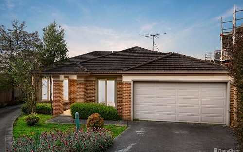 1/21 Churchill St, Doncaster East VIC 3109