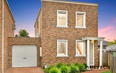 2/10 Teneriffe Close, Epping Vic