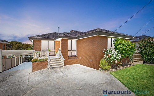 36 Montpellier Dr, Avondale Heights VIC 3034