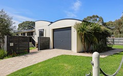 9 Kate Court, Cowes VIC