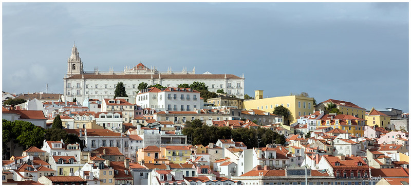 The Roof Tops of Lisbon.<br/>© <a href="https://flickr.com/people/136125963@N02" target="_blank" rel="nofollow">136125963@N02</a> (<a href="https://flickr.com/photo.gne?id=52467366089" target="_blank" rel="nofollow">Flickr</a>)