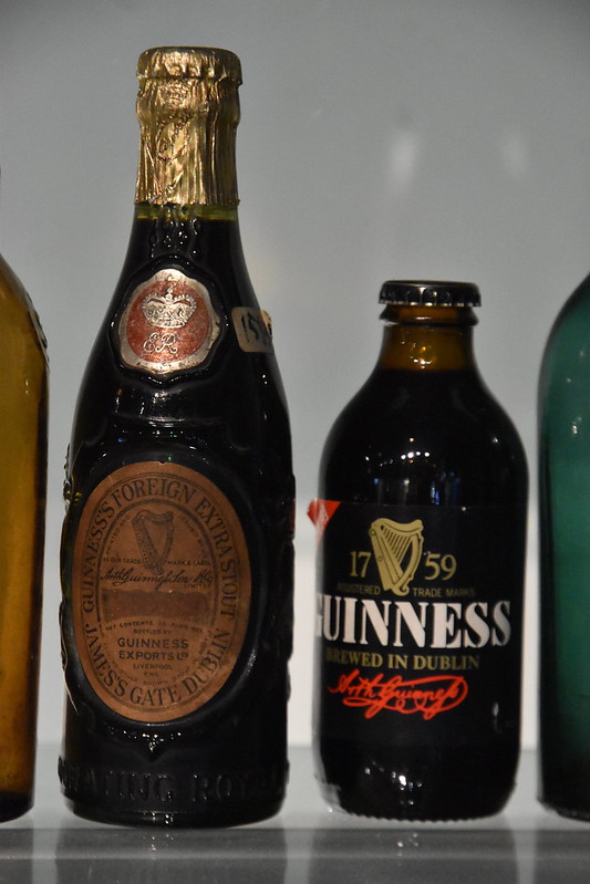 Guinness's Foreign Extra Stout<br/>© <a href="https://flickr.com/people/15523409@N05" target="_blank" rel="nofollow">15523409@N05</a> (<a href="https://flickr.com/photo.gne?id=52468666270" target="_blank" rel="nofollow">Flickr</a>)