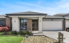 4 Barcelona Avenue, Clyde North VIC