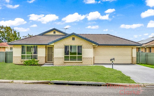 41 Niven Parade, Rutherford NSW