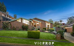 14 Thorncombe Walk, Doncaster East VIC