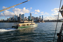 A Sydney ferry and the Opera House