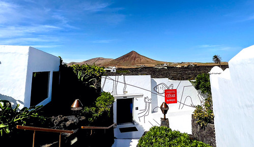 Paisaje volcánico en la Casa de los Volcanes - Taro de Tahíche - Lanzarote - Fundación César Manrique - ANTONIO MARIN SEGOVIA