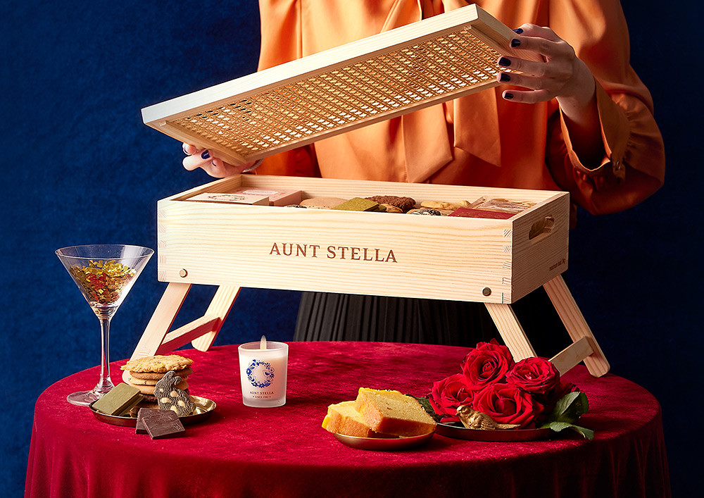 Aunt Stella 221109-5