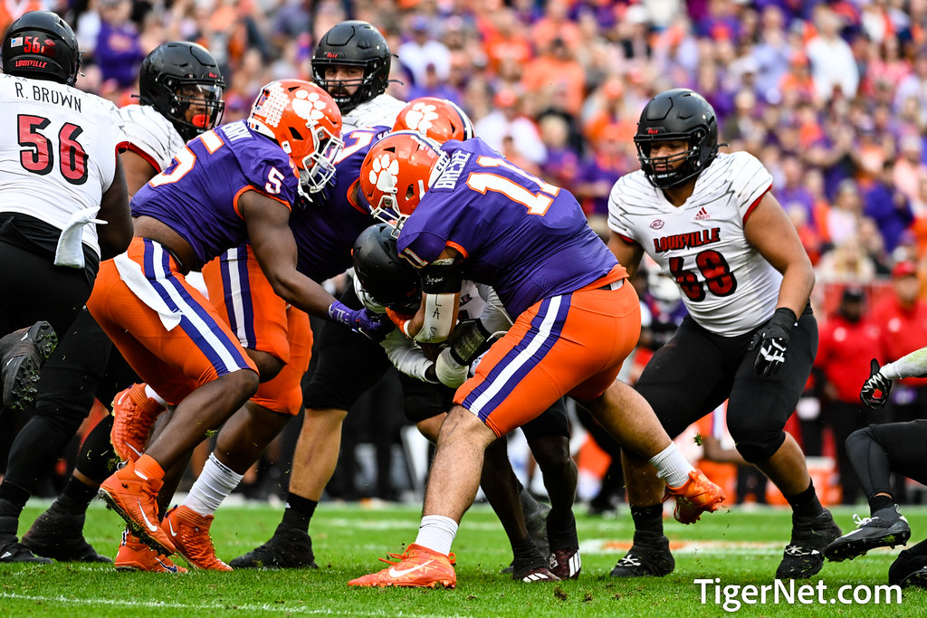 Clemson Football Photo of Bryan Bresee and Louisville