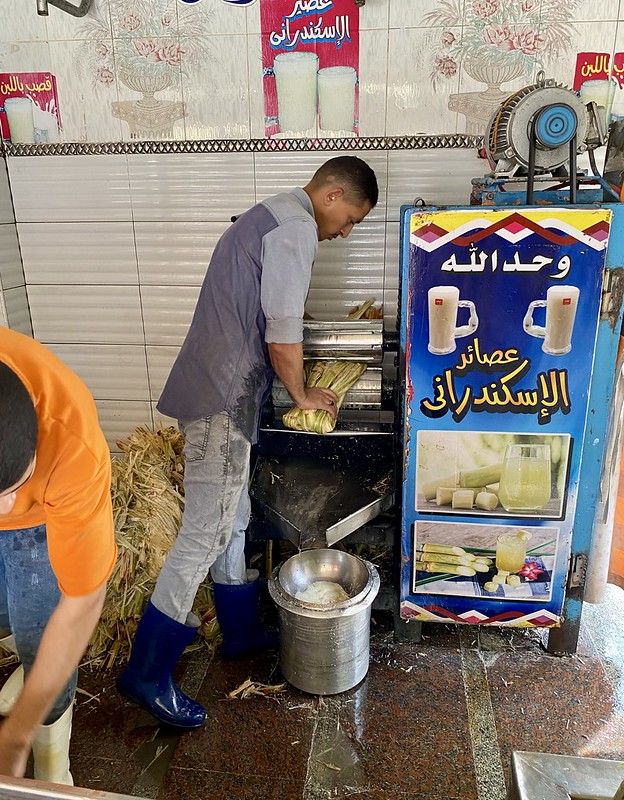 #StreetScene #Cairo #Egypt #2022<br/>© <a href="https://flickr.com/people/32374483@N00" target="_blank" rel="nofollow">32374483@N00</a> (<a href="https://flickr.com/photo.gne?id=52507333755" target="_blank" rel="nofollow">Flickr</a>)