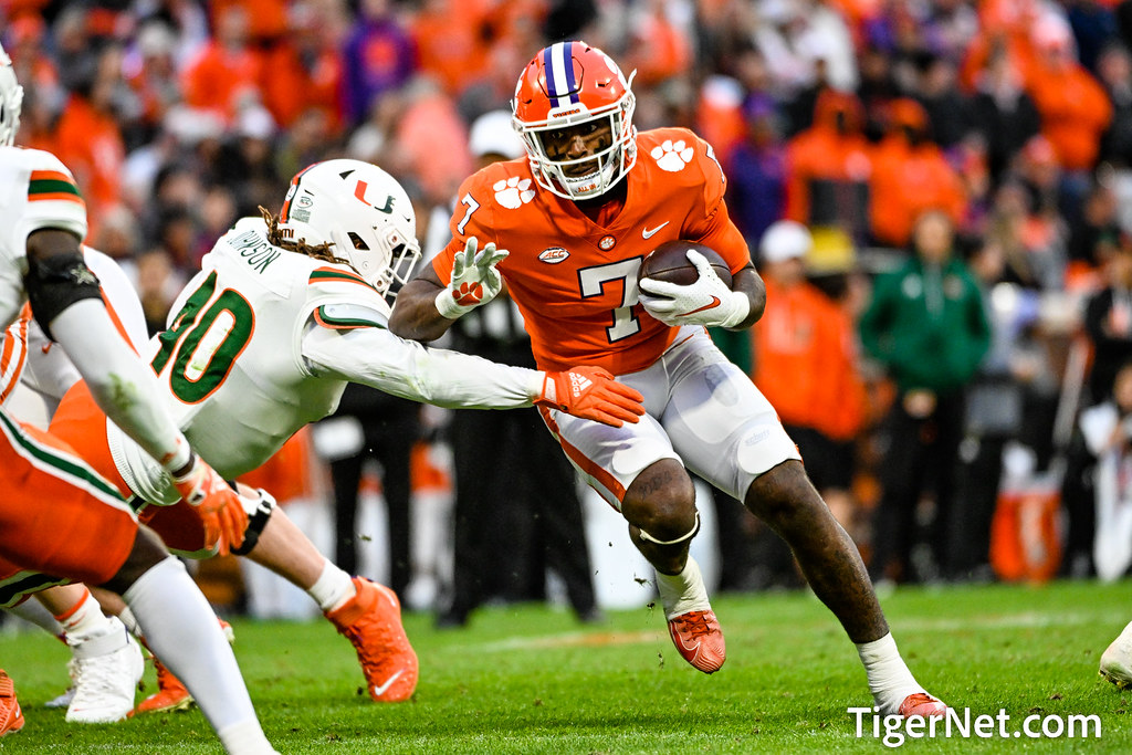 Clemson Football Photo of Kobe Pace and miami