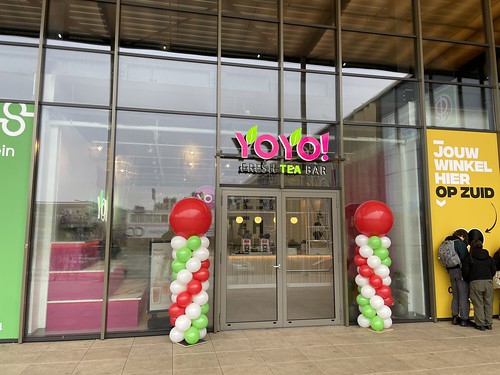 Ballonpilaar Breed Rond Opening YOYO Fresh Tea Bar Zuidplein Rotterdam