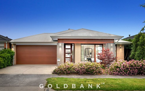 7 Lothbury Drive, Clyde North VIC 3978
