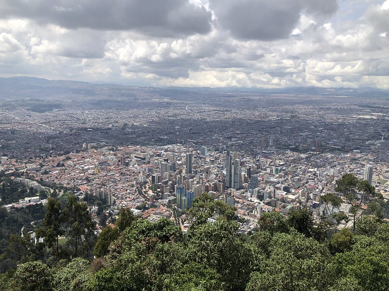 Central city and sky from atop Monserrate, Bogotá, Colombia<br/>© <a href="https://flickr.com/people/11537676@N06" target="_blank" rel="nofollow">11537676@N06</a> (<a href="https://flickr.com/photo.gne?id=52520245453" target="_blank" rel="nofollow">Flickr</a>)