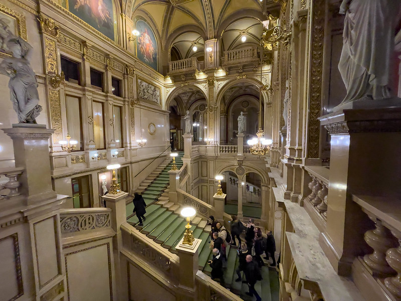 Vienna State Opera<br/>© <a href="https://flickr.com/people/51035616481@N01" target="_blank" rel="nofollow">51035616481@N01</a> (<a href="https://flickr.com/photo.gne?id=52523948842" target="_blank" rel="nofollow">Flickr</a>)