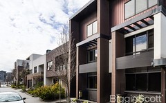 4 Stokehold Mews, Docklands Vic