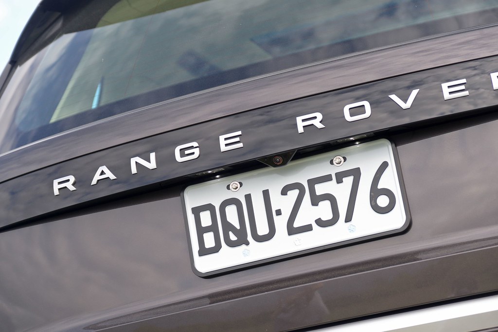 Range Rover 221027-27
