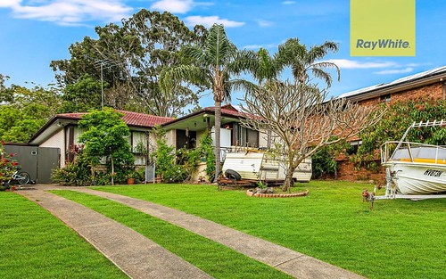 29 Oak Dr, Georges Hall NSW 2198