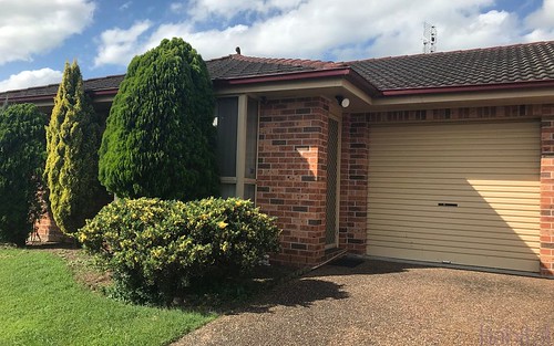 1/3 Justine Parade, Rutherford NSW