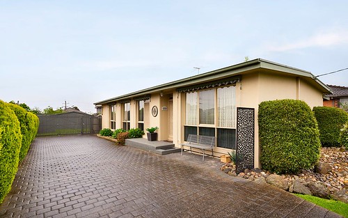 15 Childs Rd, Lalor VIC 3075