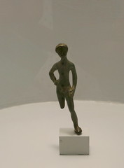 Statuette masculine en bronze, VIe siècle av JC, musée étrusque Mario Guardacci, Volterra, province de Pise, Toscane.