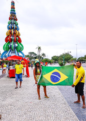 09.12.22 - Prefeitura de Manaus transmite jogo da Seleção Brasileira, na Ponta Negra e nas "Ruas da Copa"