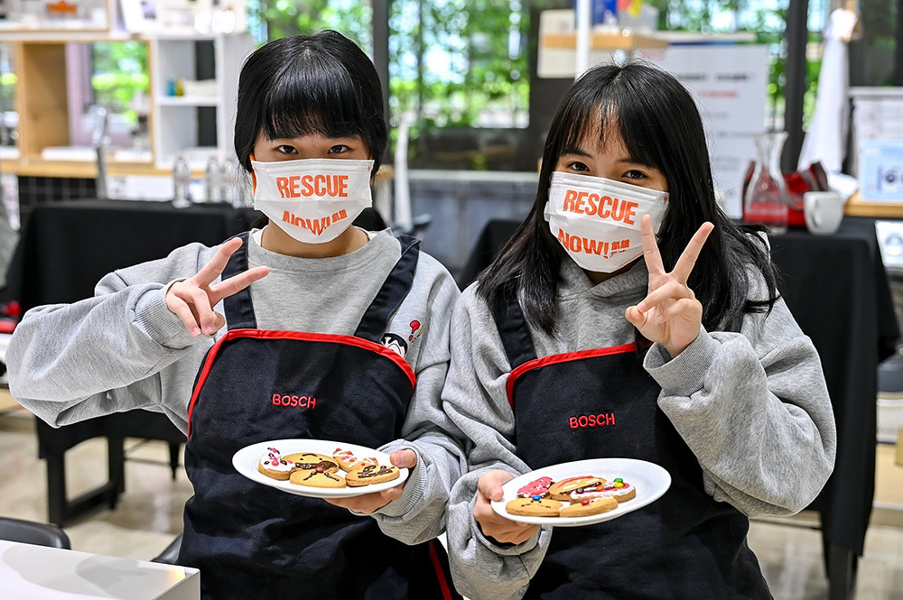 BSH博西家用電器在台十周年，持續深耕在地，實踐與台灣共好的願景，透過以家為核心的廚房電器，持續為社會傳遞幸福溫度。期待未來能與更多慈善組織攜手，達成以科技讓人們展露笑容的企業使命。