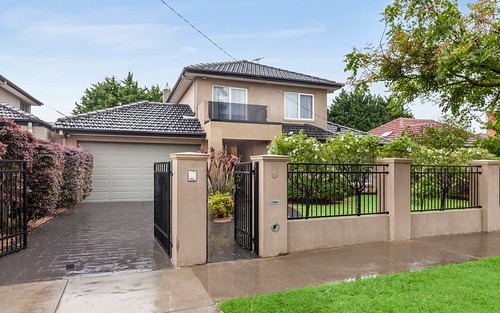 6 Victory Court, Brighton East VIC