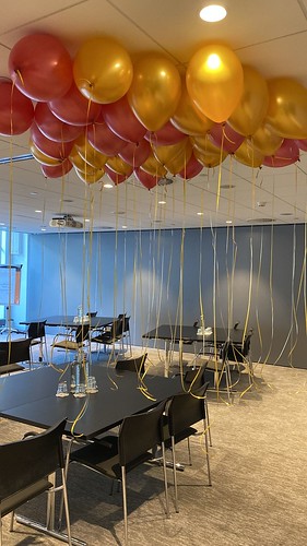 Heliumballonnen Grote Vergaderzaal Postillion Hotel & Convention Centre WTC Rotterdam