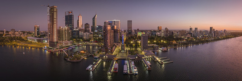 Perth City<br/>© <a href="https://flickr.com/people/196936221@N08" target="_blank" rel="nofollow">196936221@N08</a> (<a href="https://flickr.com/photo.gne?id=52567594207" target="_blank" rel="nofollow">Flickr</a>)