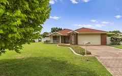 11 Coventry Place, Lake Albert NSW
